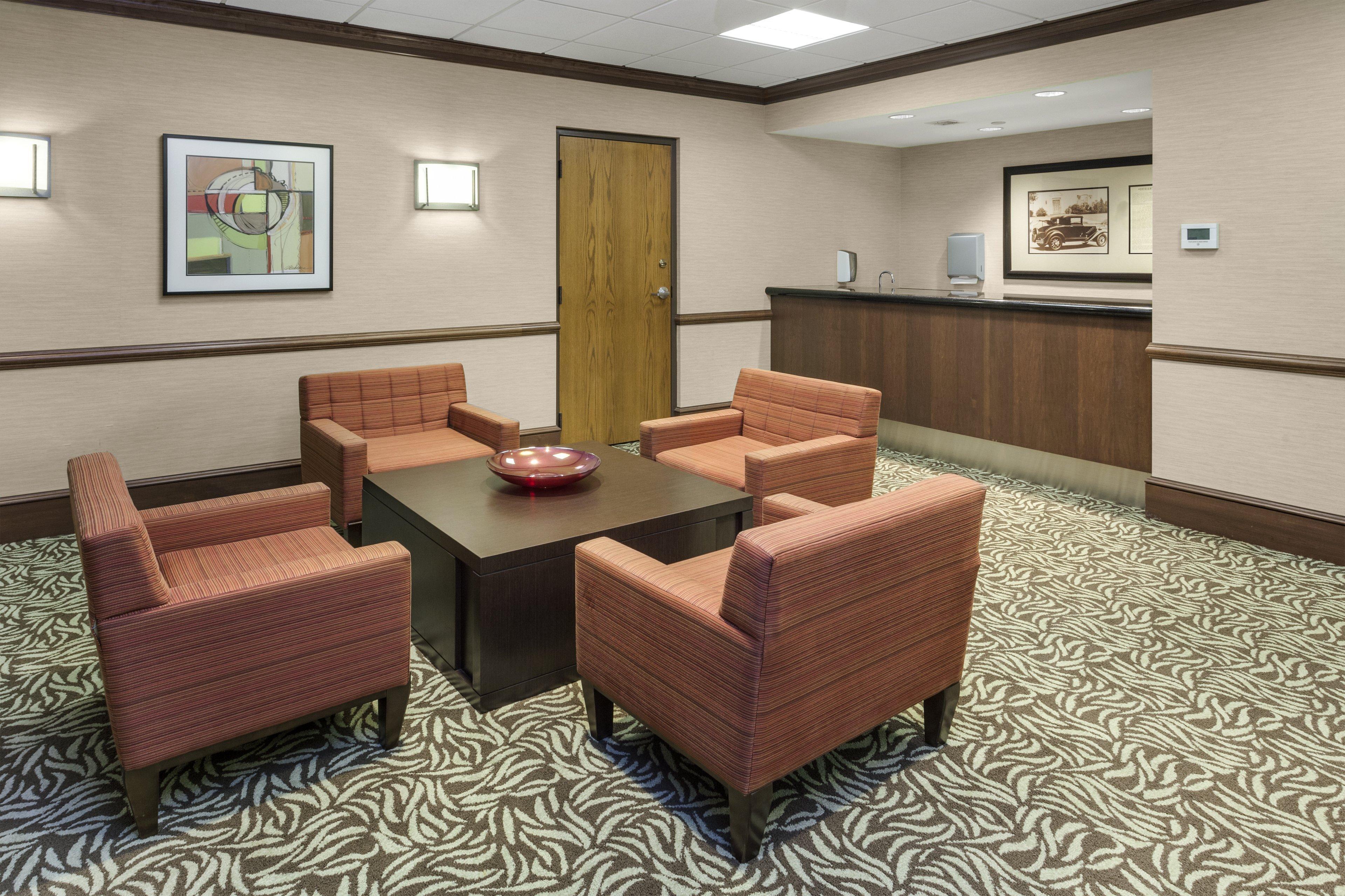 Crowne Plaza Lansing By Ihg Hotel Екстериор снимка